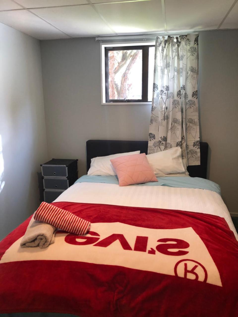 West Lake One Bedroom Accommodation Christchurch Extérieur photo